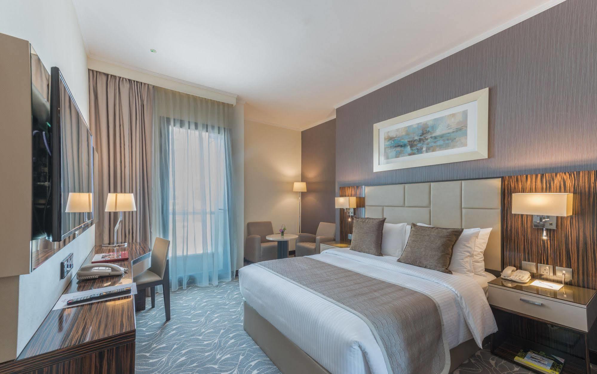 Hawthorn Extended Stay By Wyndham Abu Dhabi City Center Dış mekan fotoğraf